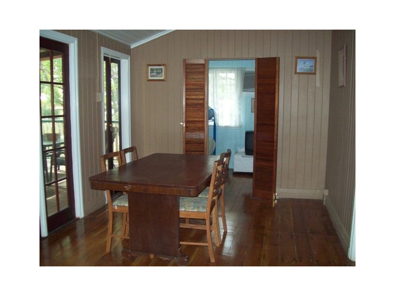 17 Pecan Street, Macleay Island QLD 4184