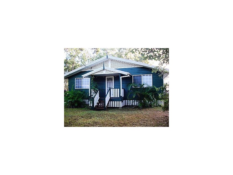 3 Goodsell Crescent, Lamb Island QLD 4184