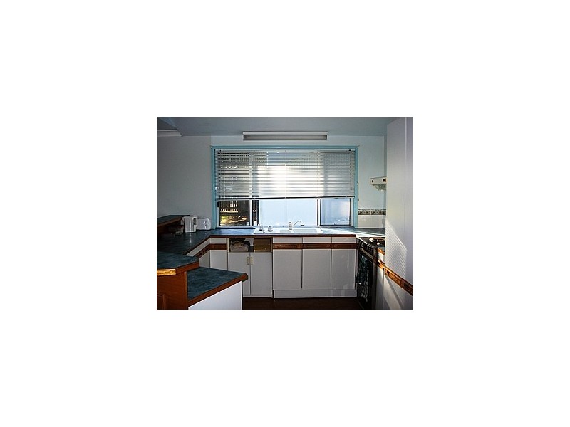 3 Goodsell Crescent, Lamb Island QLD 4184