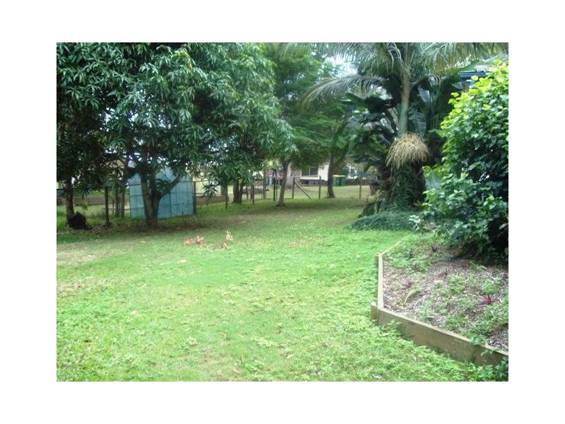 55 Francis Road, Macleay Island QLD 4184