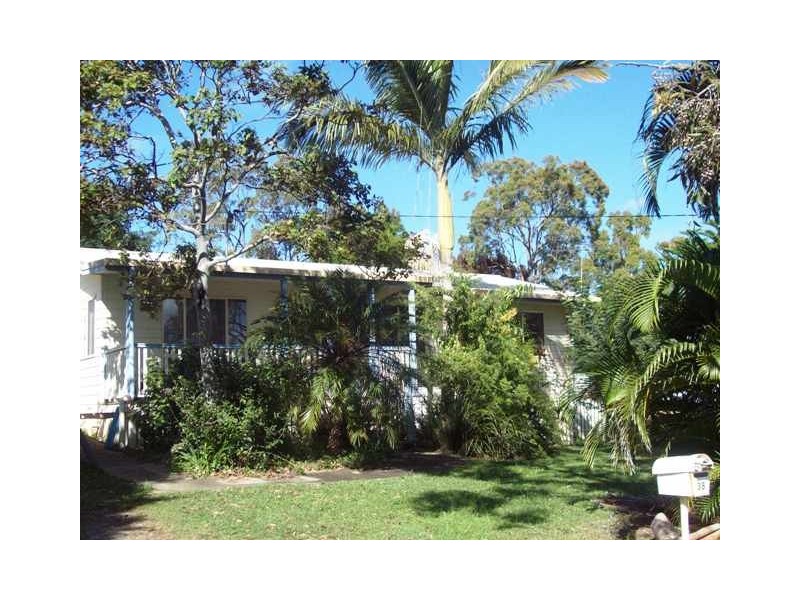 38 Florence Street, Macleay Island QLD 4184