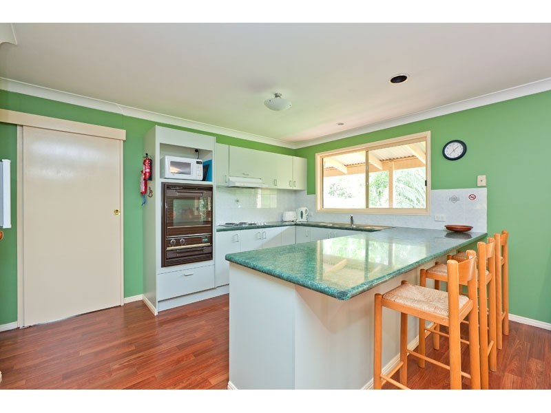 25 Wharf Street, Macleay Island QLD 4184