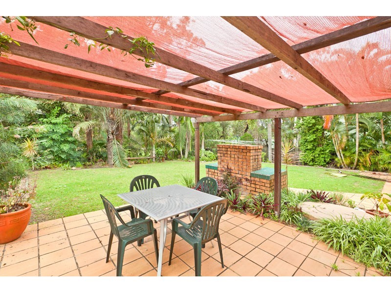 25 Wharf Street, Macleay Island QLD 4184