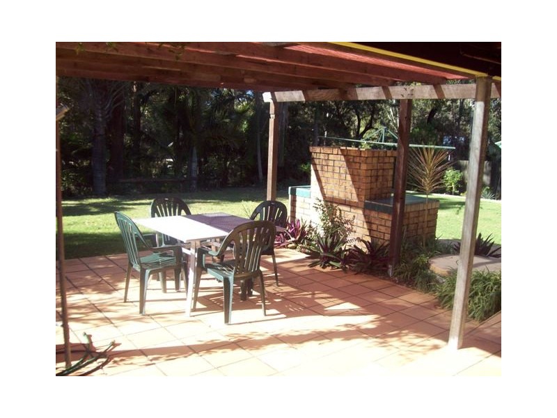 25 Wharf Street, Macleay Island QLD 4184