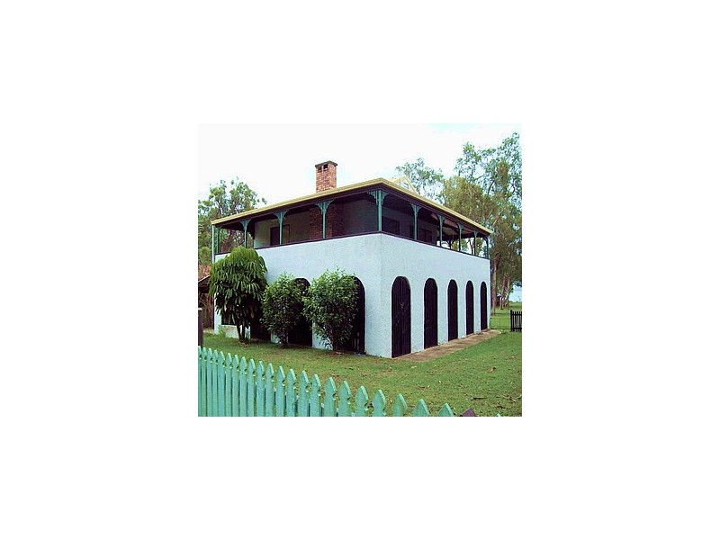 35 Attunga Street, Macleay Island QLD 4184