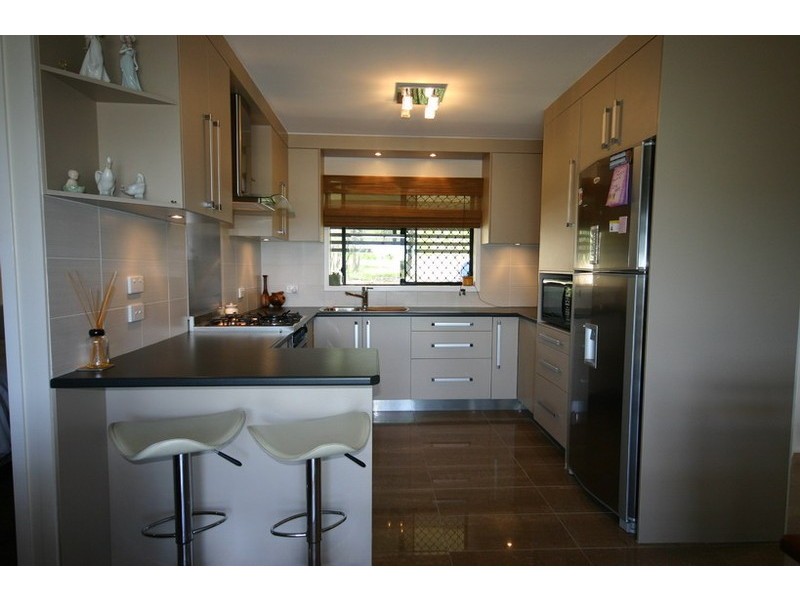 8 Timothy, Macleay Island QLD 4184