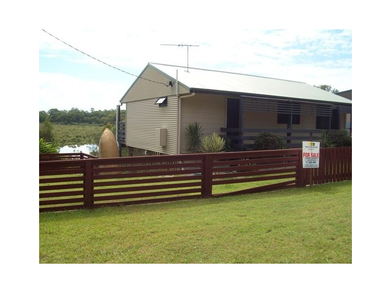 8 Timothy, Macleay Island QLD 4184