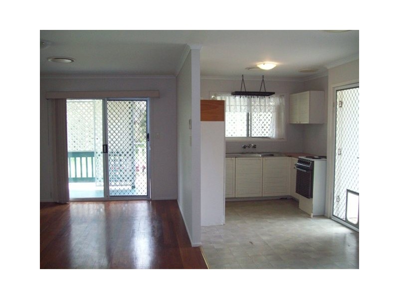 4 Brolga Street, Macleay Island QLD 4184