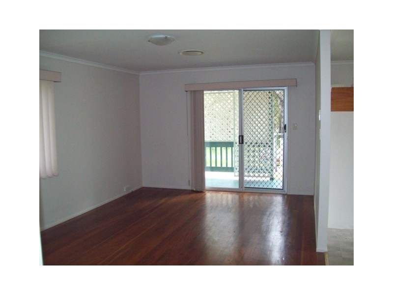 4 Brolga Street, Macleay Island QLD 4184