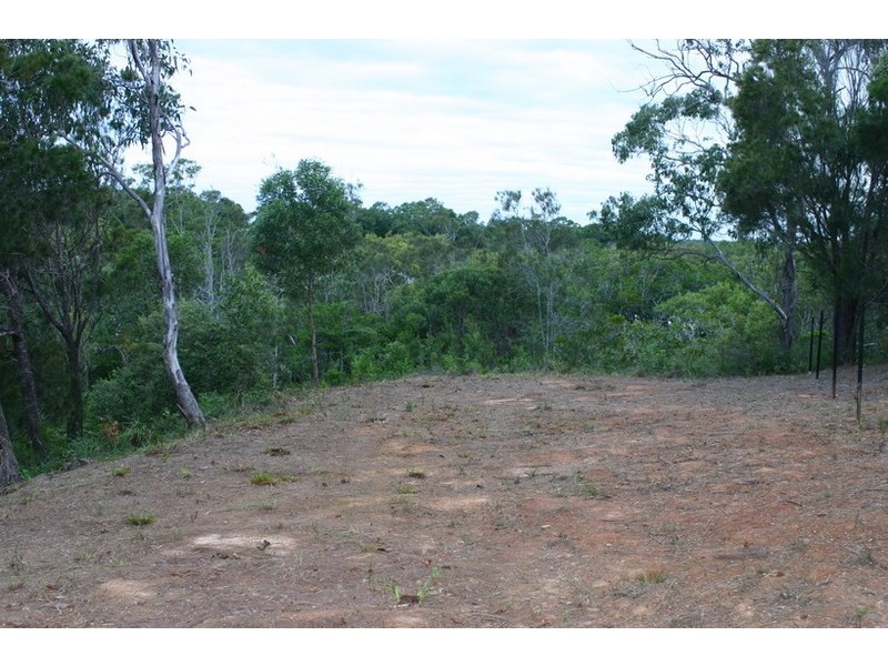 16 Emita, Macleay Island QLD 4184