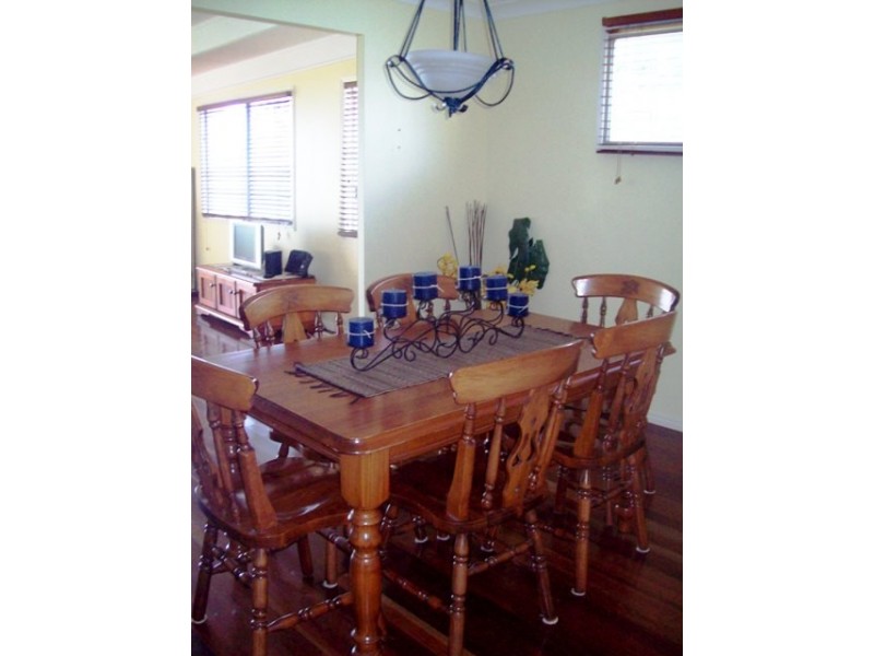 100 Western Road, Macleay Island QLD 4184