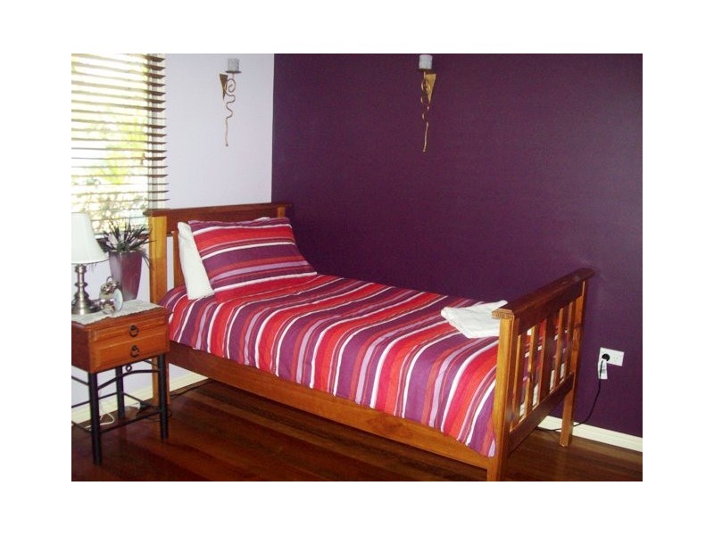 100 Western Road, Macleay Island QLD 4184