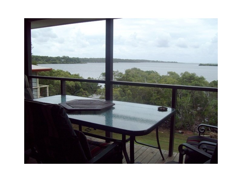 56 TIMOTHY STREET, Macleay Island QLD 4184