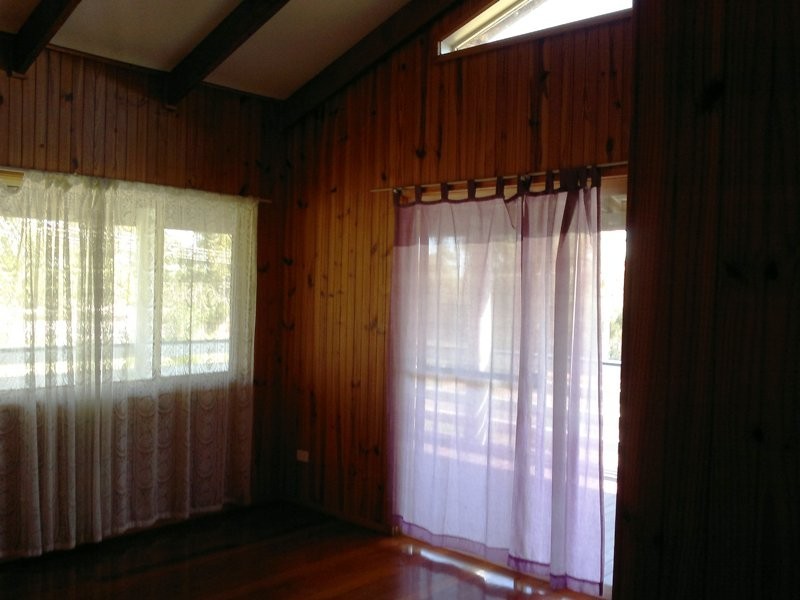 45-49 Crest Haven, Lamb Island QLD 4184