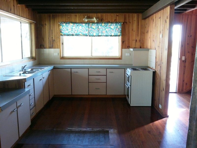 45-49 Crest Haven, Lamb Island QLD 4184