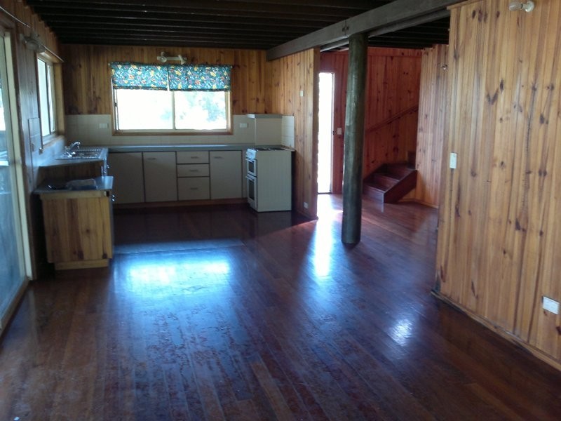 45-49 Crest Haven, Lamb Island QLD 4184