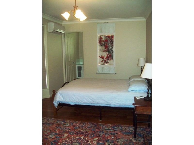 8-10 GORDON ROAD, Macleay Island QLD 4184