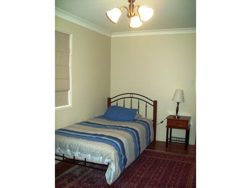 8-10 GORDON ROAD, Macleay Island QLD 4184