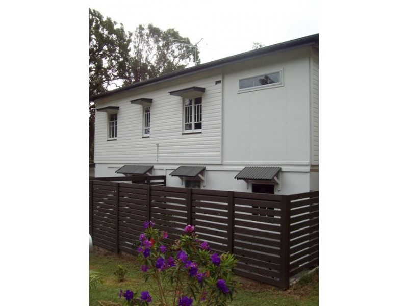 9 JANE STREET, Macleay Island QLD 4184