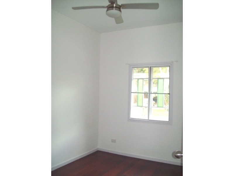 9 JANE STREET, Macleay Island QLD 4184