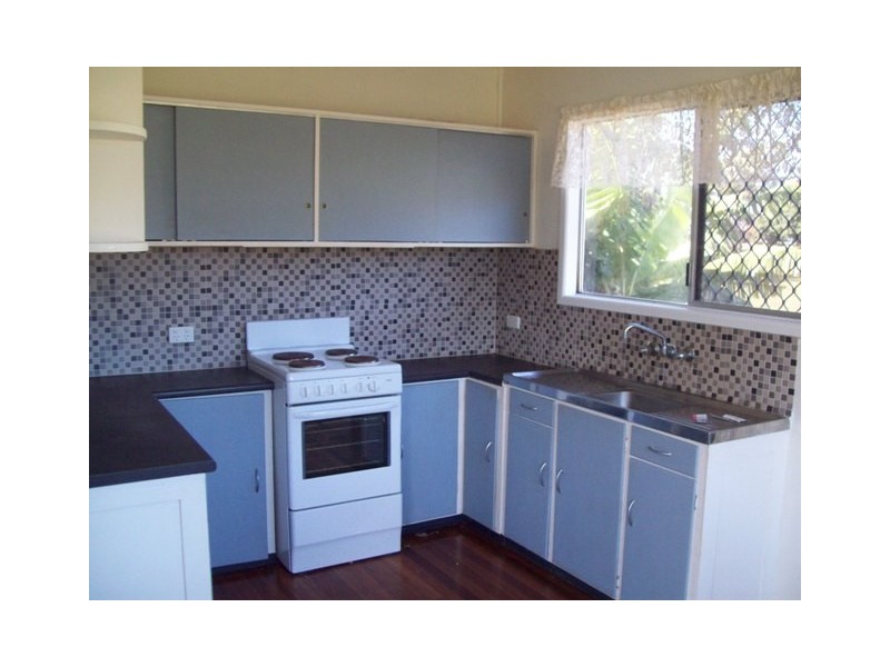 14 BETTY STREET, Macleay Island QLD 4184