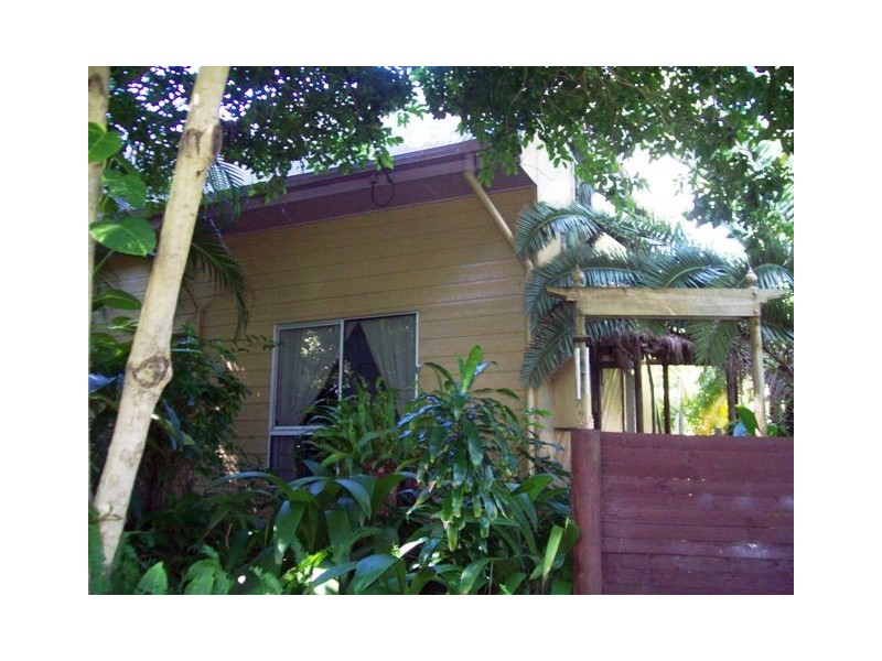 182 KATE STREET, Macleay Island QLD 4184