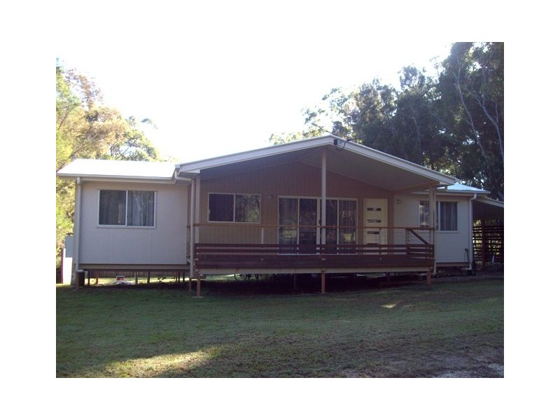 3 SAPPHIRE STREET, Russell Island QLD 4184