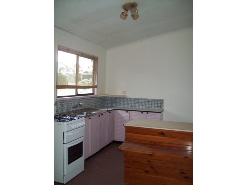 13 PERCIVAL STREET, Macleay Island QLD 4184