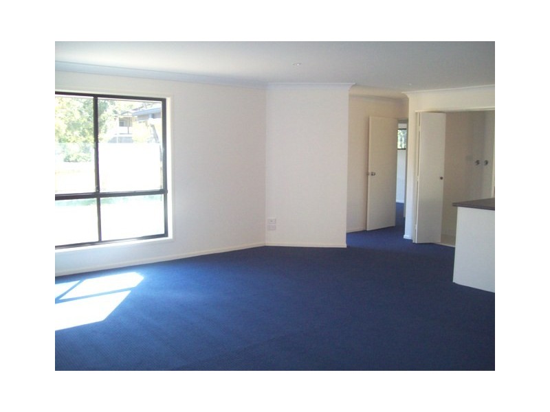 10 PECAN STREET, Macleay Island QLD 4184