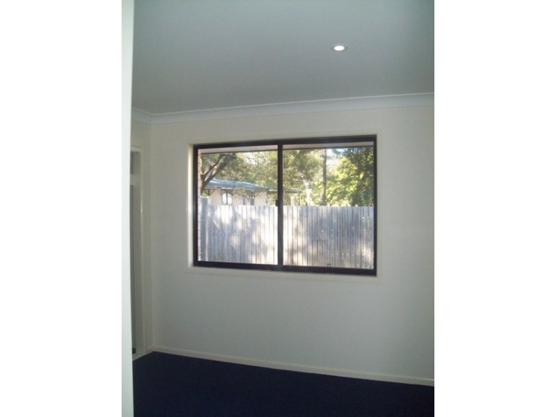 10 PECAN STREET, Macleay Island QLD 4184