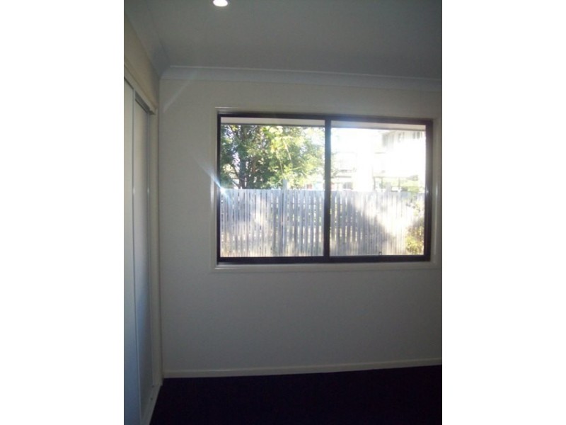 10 PECAN STREET, Macleay Island QLD 4184