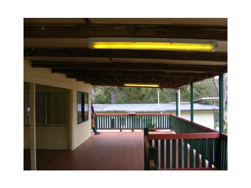 10 JANE STREET, Macleay Island QLD 4184