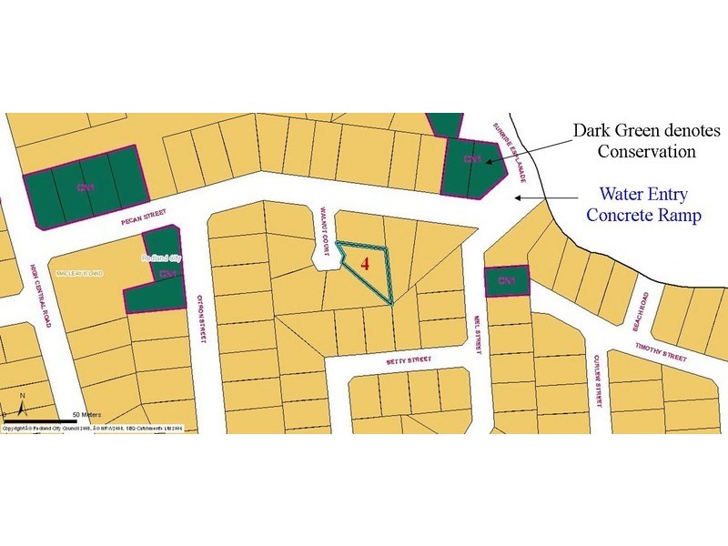 4 Walnut, Macleay Island QLD 4184