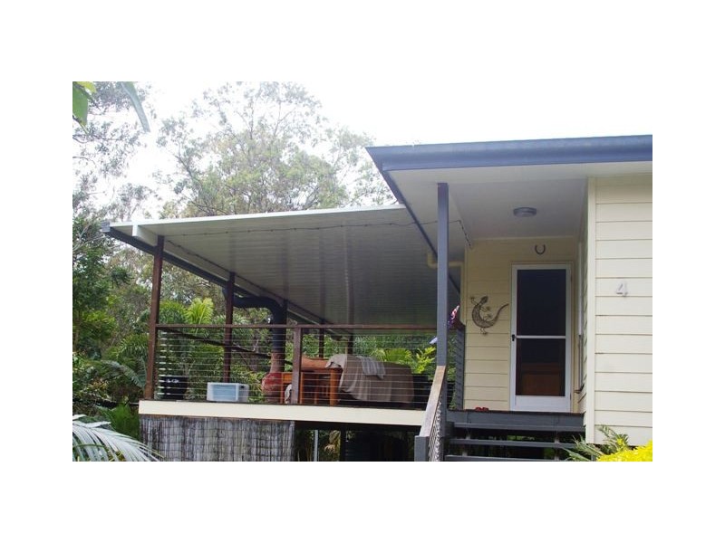 2-6 DEVANEY STREET, Macleay Island QLD 4184