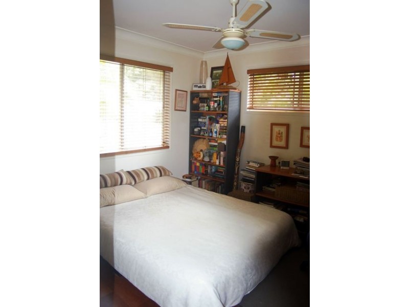 2-6 DEVANEY STREET, Macleay Island QLD 4184