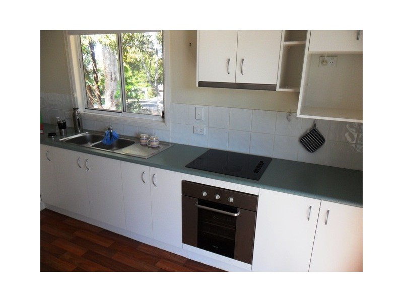 59 Noyes Parade, Karragarra Island QLD 4184