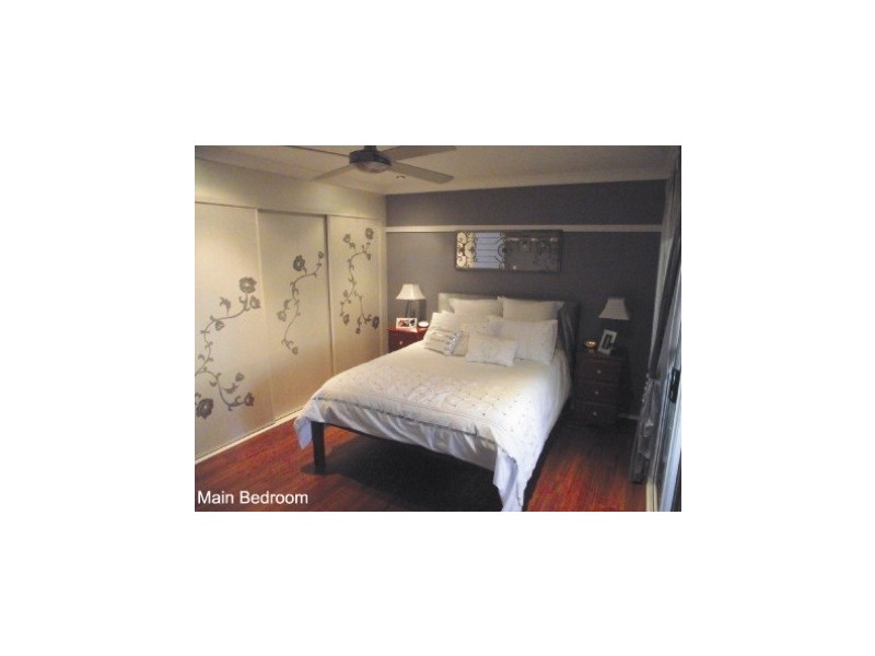 26 RHODES STREET, Macleay Island QLD 4184