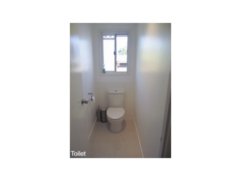 26 RHODES STREET, Macleay Island QLD 4184