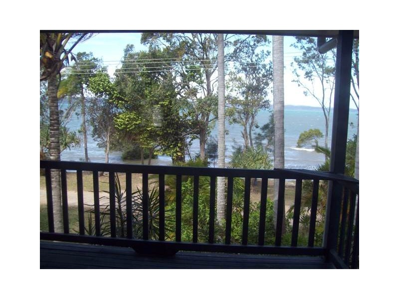 37 kOOBERRY STREET, Macleay Island QLD 4184