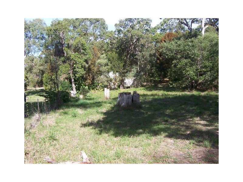 24 Orion Street, Macleay Island QLD 4184