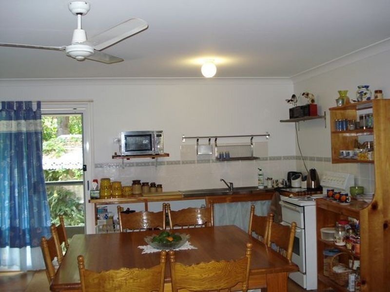 5 Basil Court, Lamb Island QLD 4184