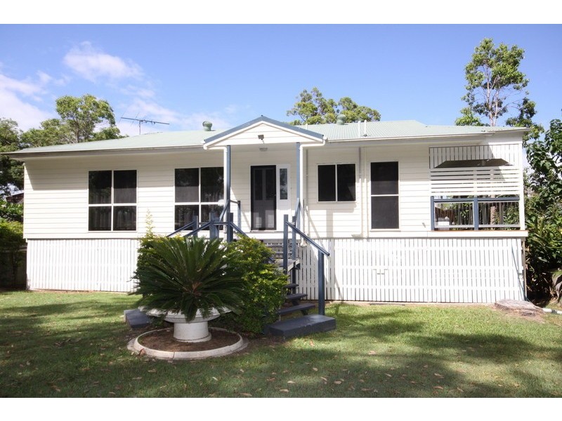 37 Coondooroopa Drive, Macleay Island QLD 4184