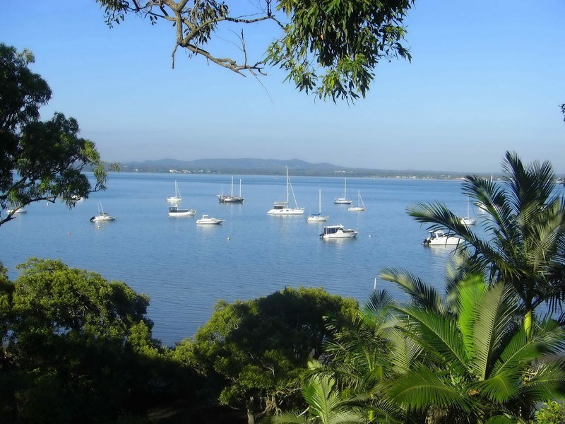 37 Coondooroopa Drive, Macleay Island QLD 4184