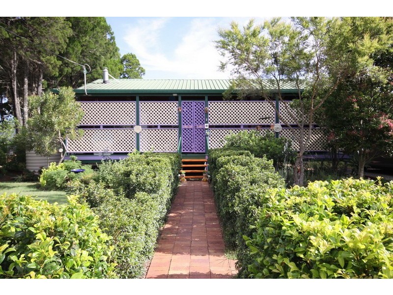 16 Marine Street, Macleay Island QLD 4184