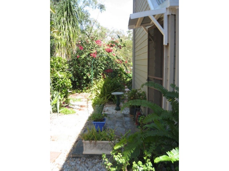 38 Goodsell Crescent, Lamb Island QLD 4184