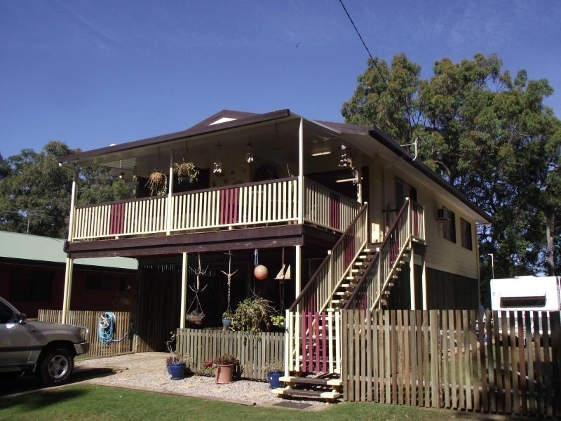 10 Double Bay Street, Macleay Island QLD 4184