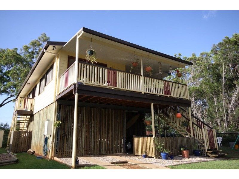 10 Double Bay Street, Macleay Island QLD 4184