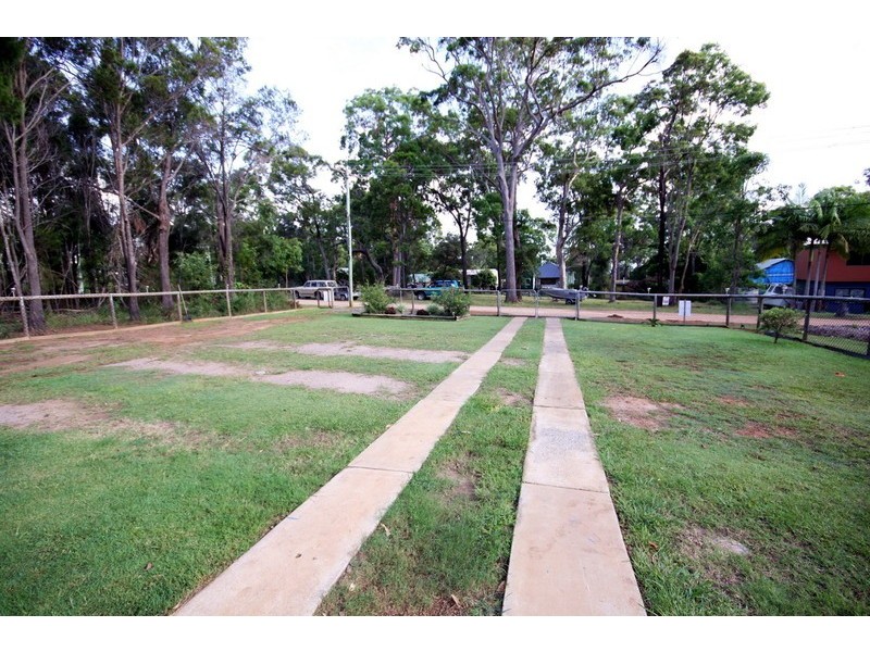 10 Double Bay Street, Macleay Island QLD 4184