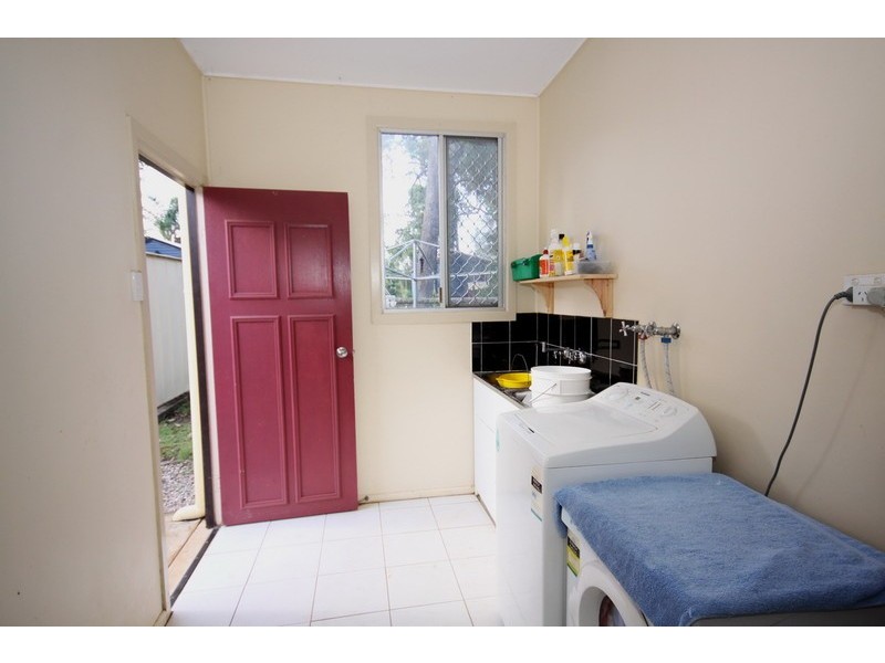 10 Double Bay Street, Macleay Island QLD 4184