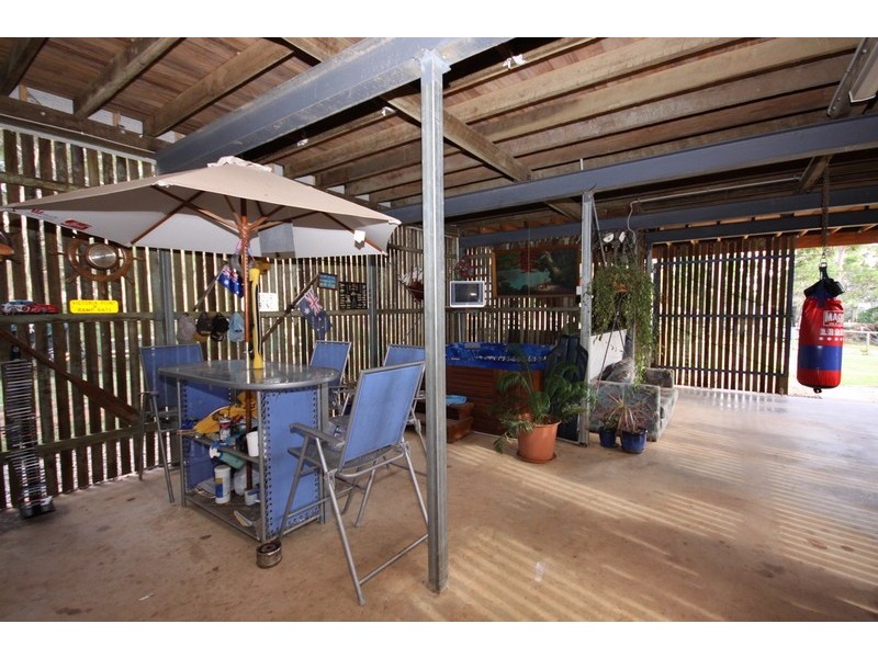 10 Double Bay Street, Macleay Island QLD 4184